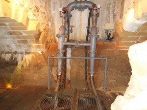 Pump inside tunnels